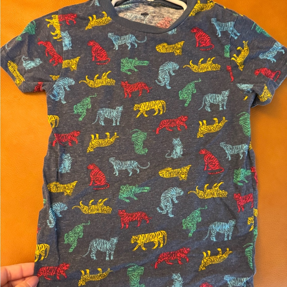 Tucker and Tate animal shirt size 5